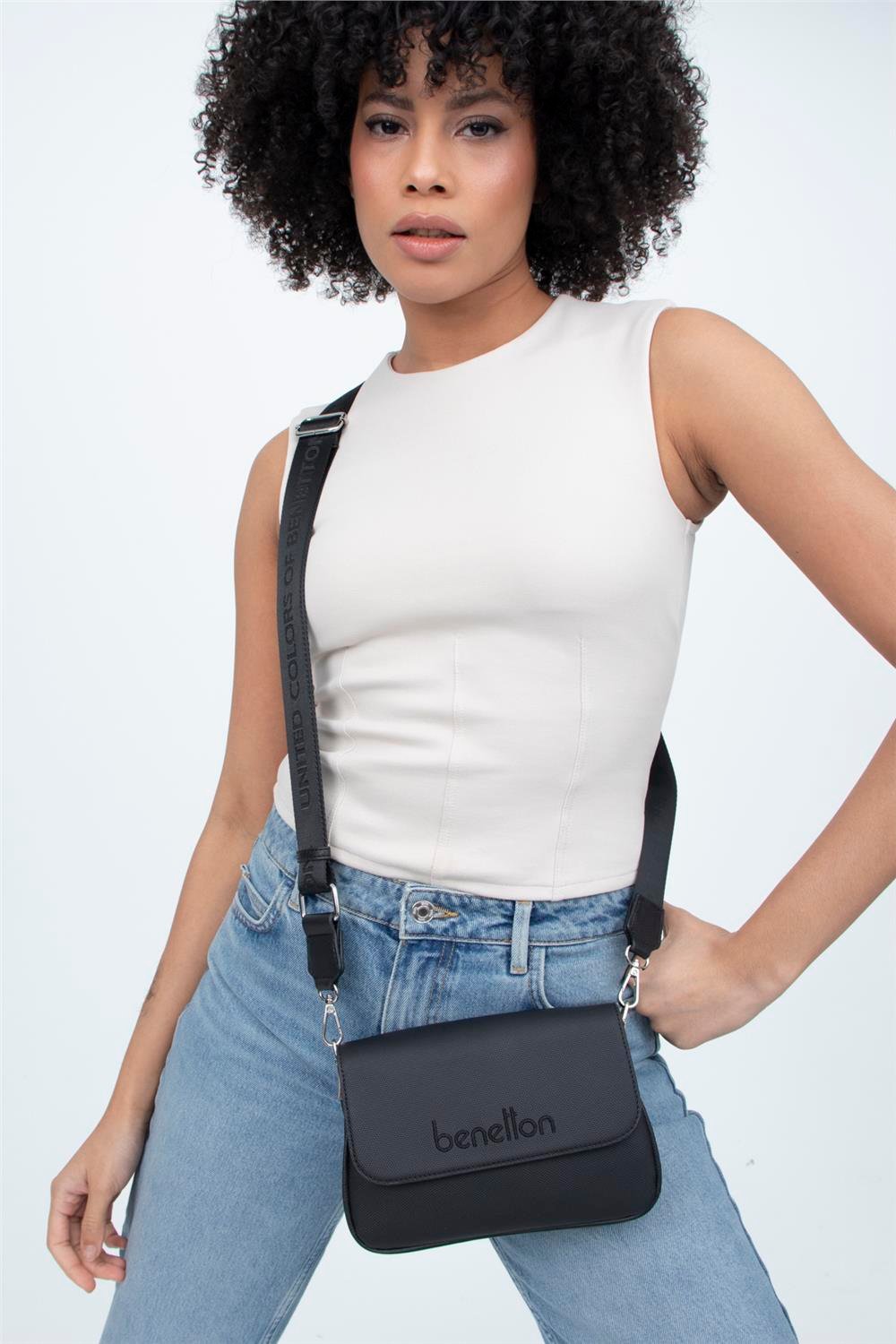 Benetton Siyah  Nano Kadın Çapraz Küçük Boy Çanta BNT 1366