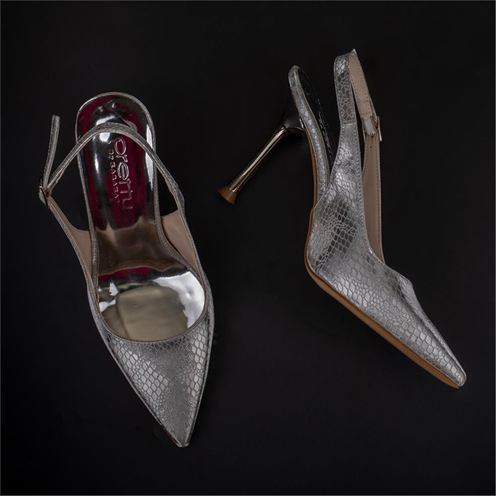 Trend Adımlar Gümüş  Elegance Satin Kadın Parlak Saten Klasik Ayakkabı