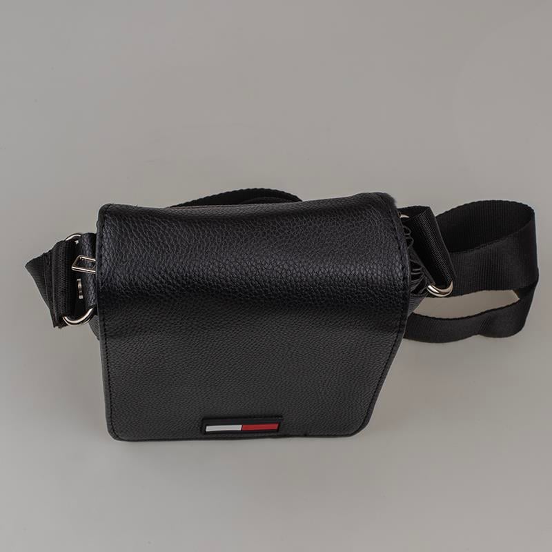 Trend Adımlar Siyah  Sporty Cover Küçük Boy Kapaklı Spor Çanta