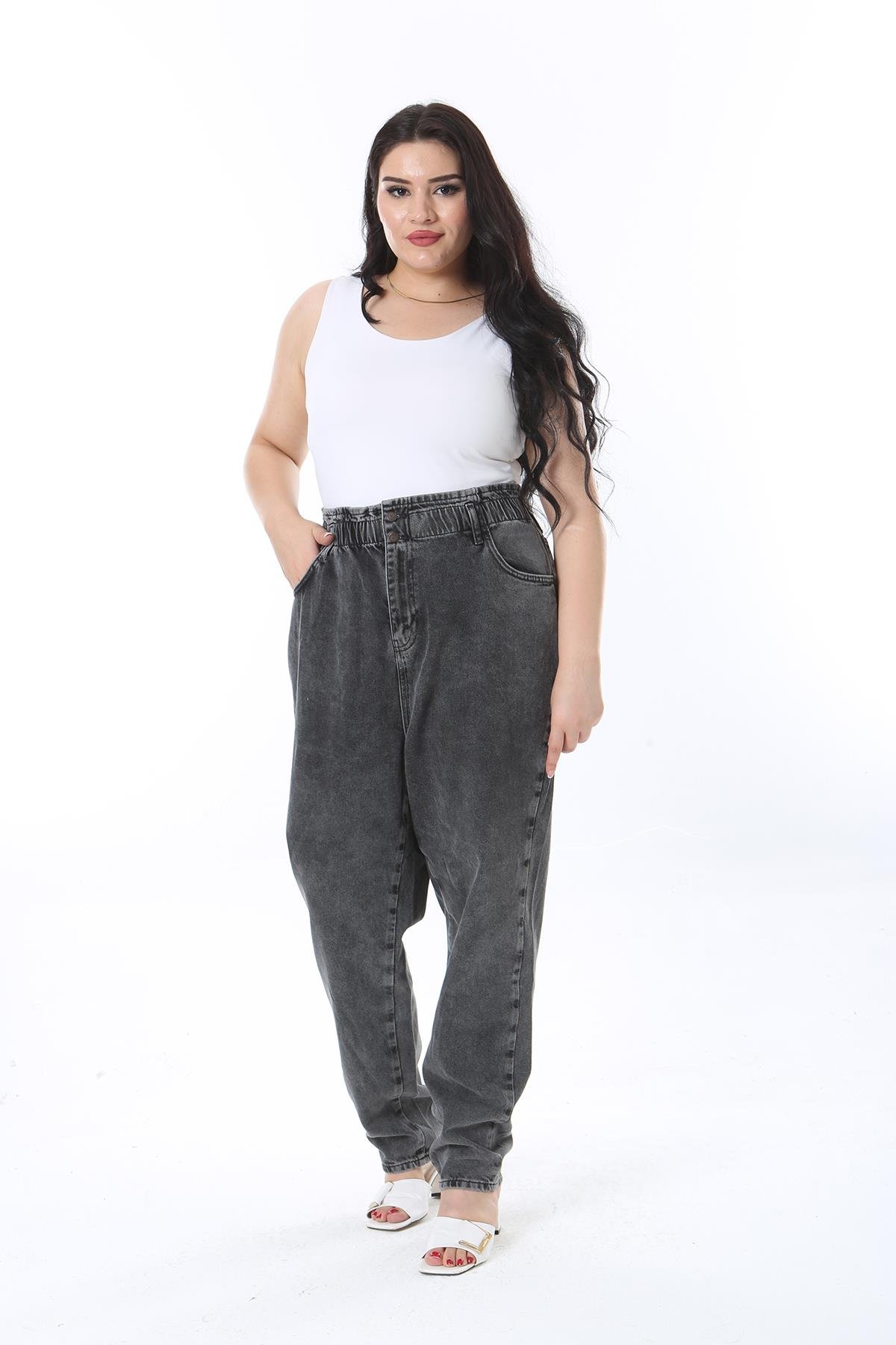 Kadın Büyük Beden Füme Beli Lastik Detaylı Yıkama Efektli Kot Pantolon 65N38261