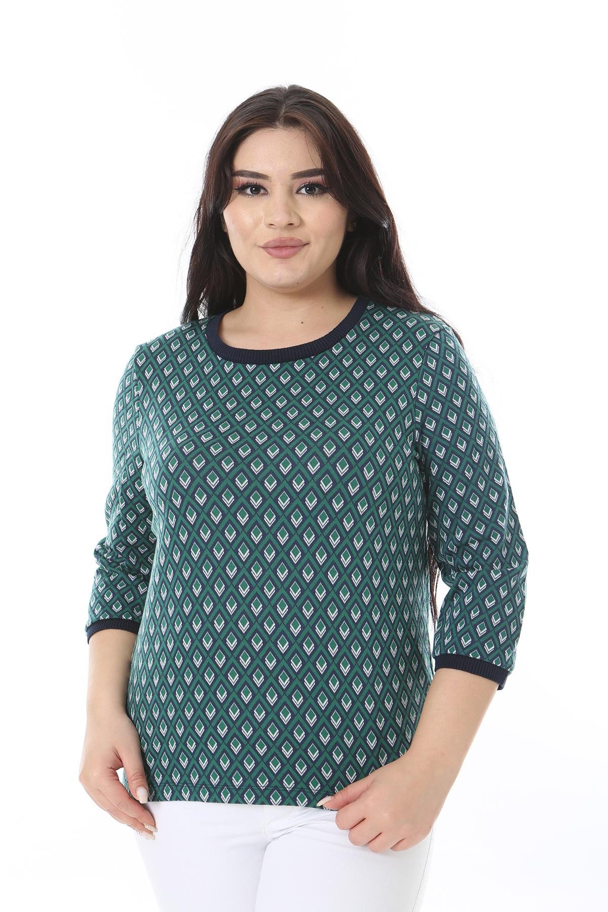 Kadın Büyük Beden Yeşil Bisiklet Yakalı Kapri Kol Desenli Bluz 65N38638