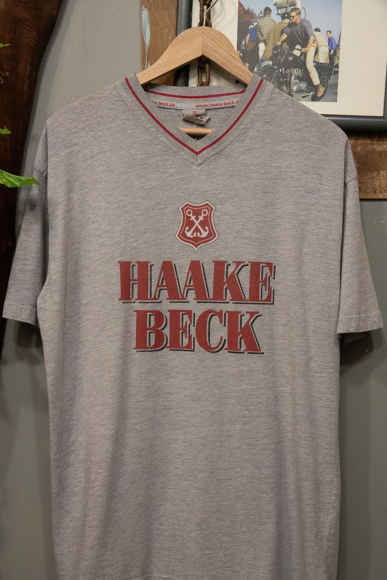 HAAKE BECK 90s T-Shirt