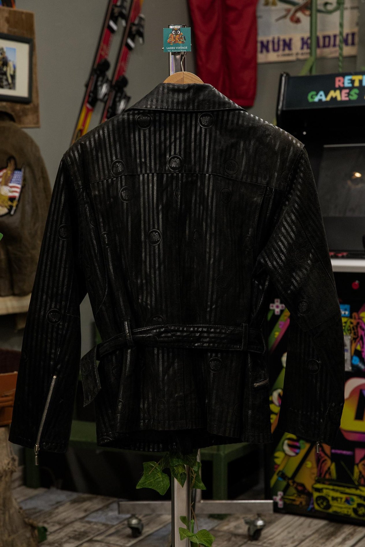 İtalian Biker Kemerli Model Kadın Deri Ceket