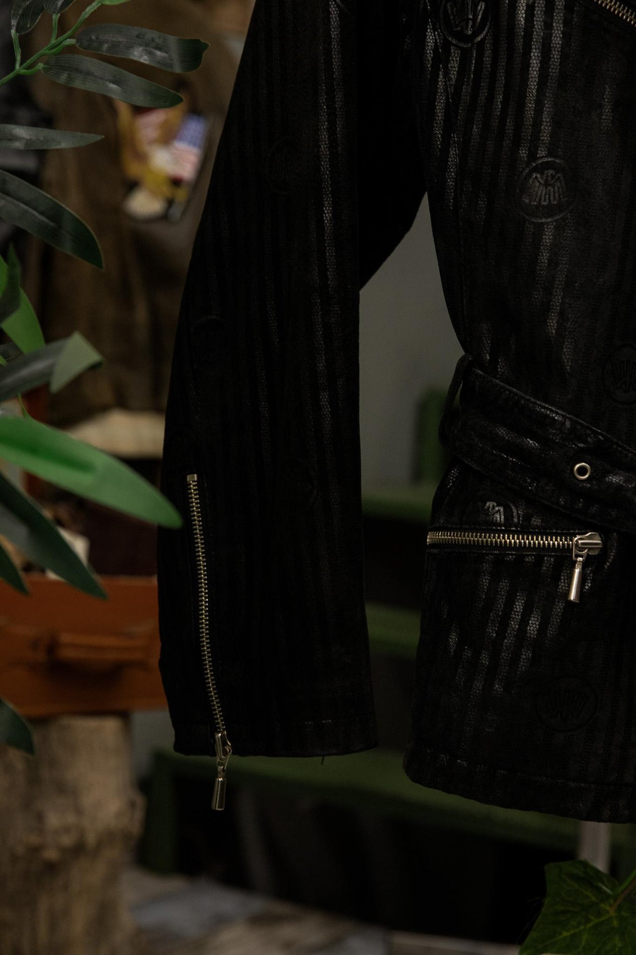 İtalian Biker Kemerli Model Kadın Deri Ceket