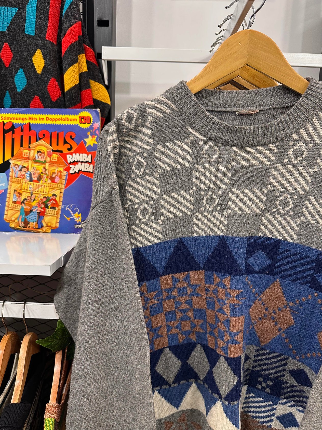 Vintage 90's Paris Unisex Kazak