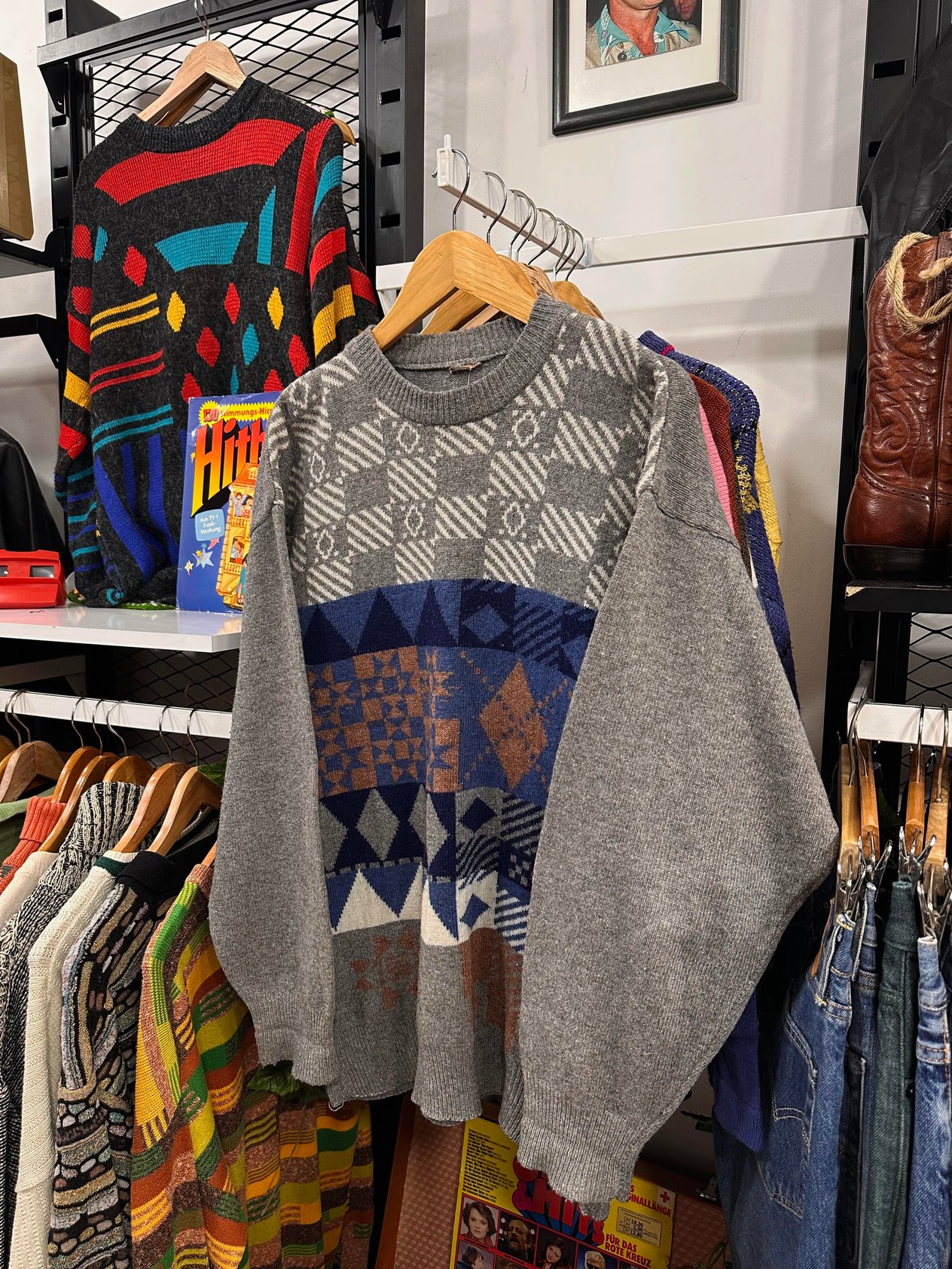 Vintage 90's Paris Unisex Kazak