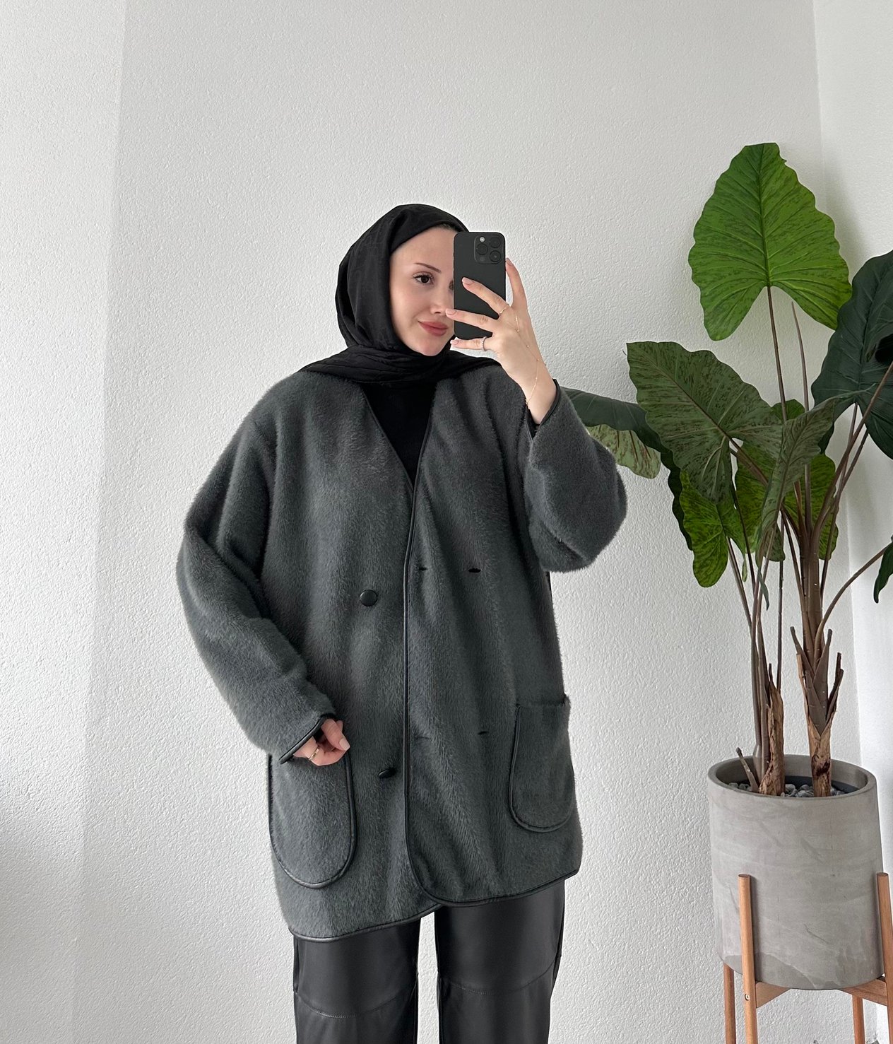 DERİ DETAYLI HIRKA