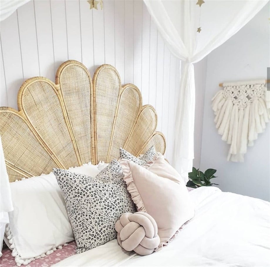 Hasırlı Daisy Rattan Yatakbaşı
