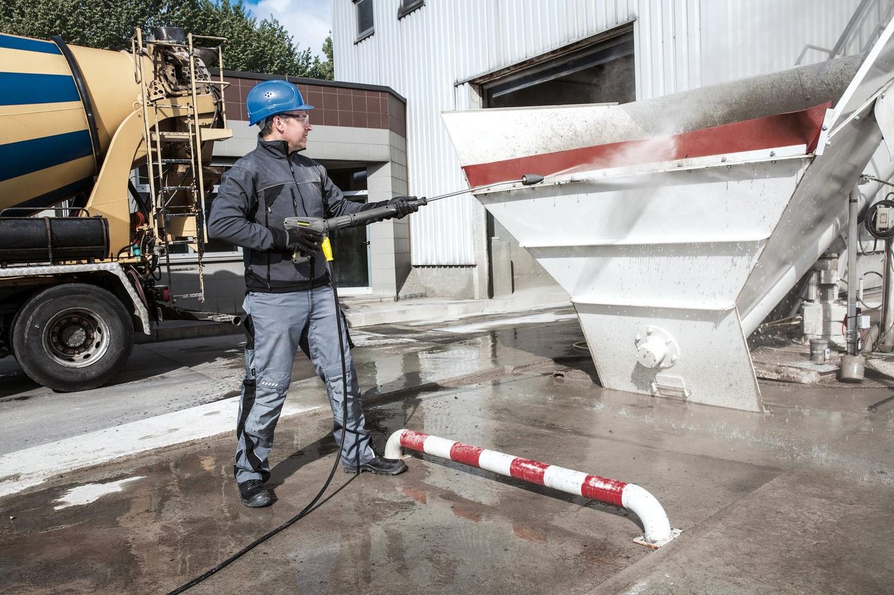Karcher HDS 8/18 -4C Basic Sıcak - Soğuk Yüksek Basınçlı Yıkama MakinesiKarcher