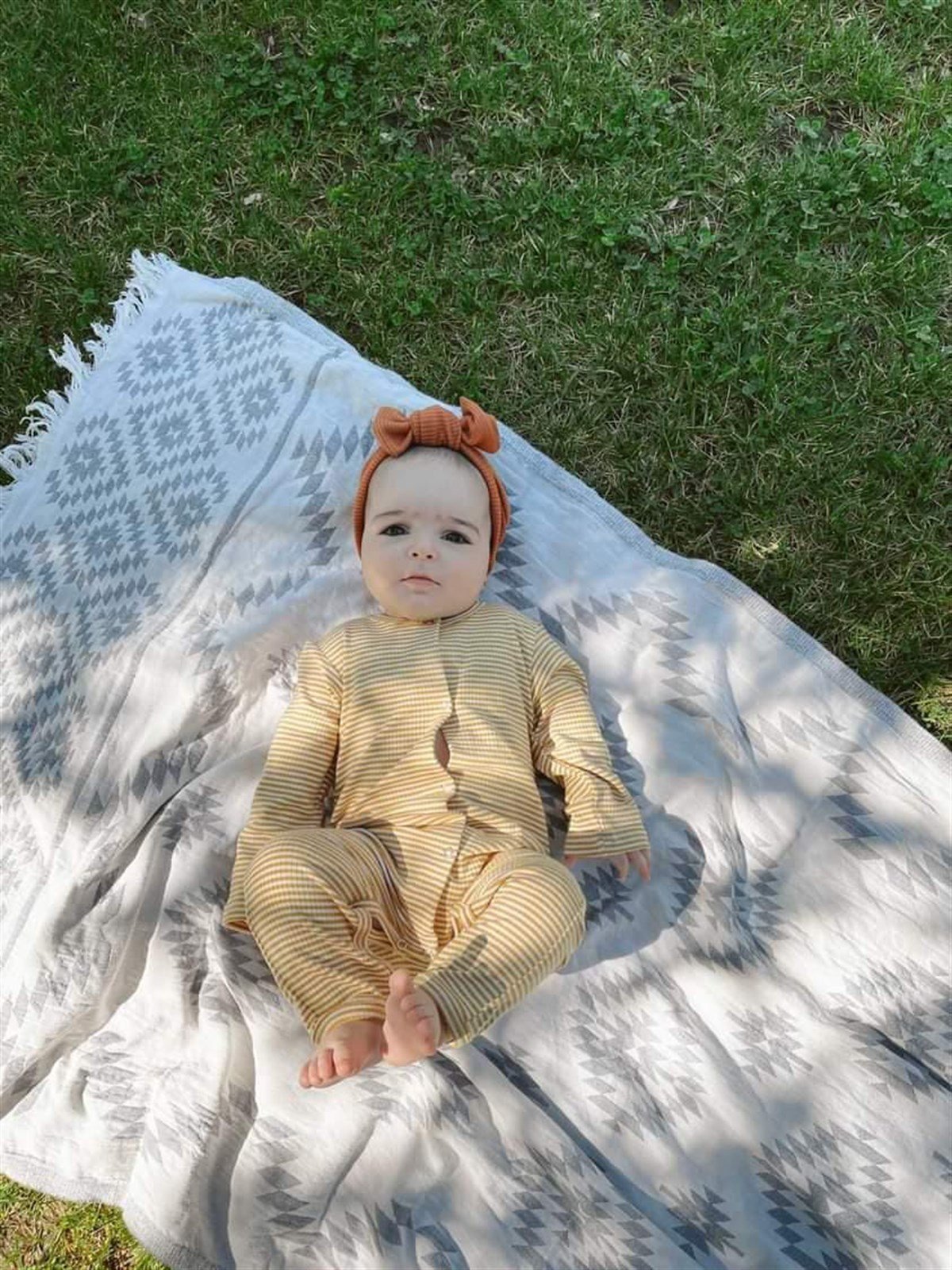 Patiksiz Esnek Bebek Tulumu (SARI/BEYAZ)
