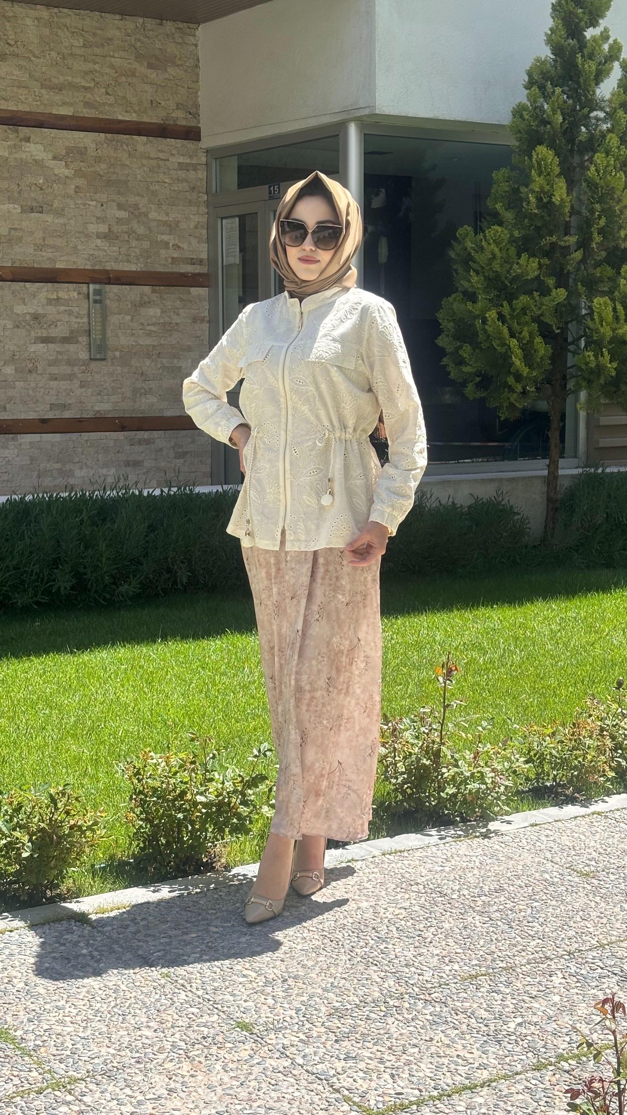 CEKETLİ ŞİFON ELBİSE 