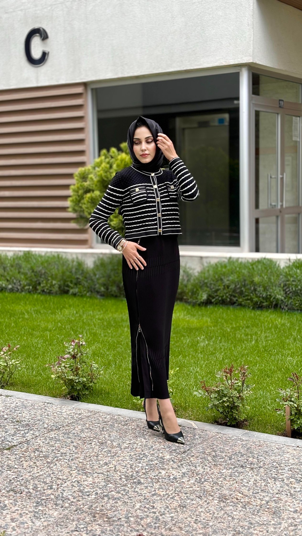 ÇİZGİLİ ÖRME HIRKA 