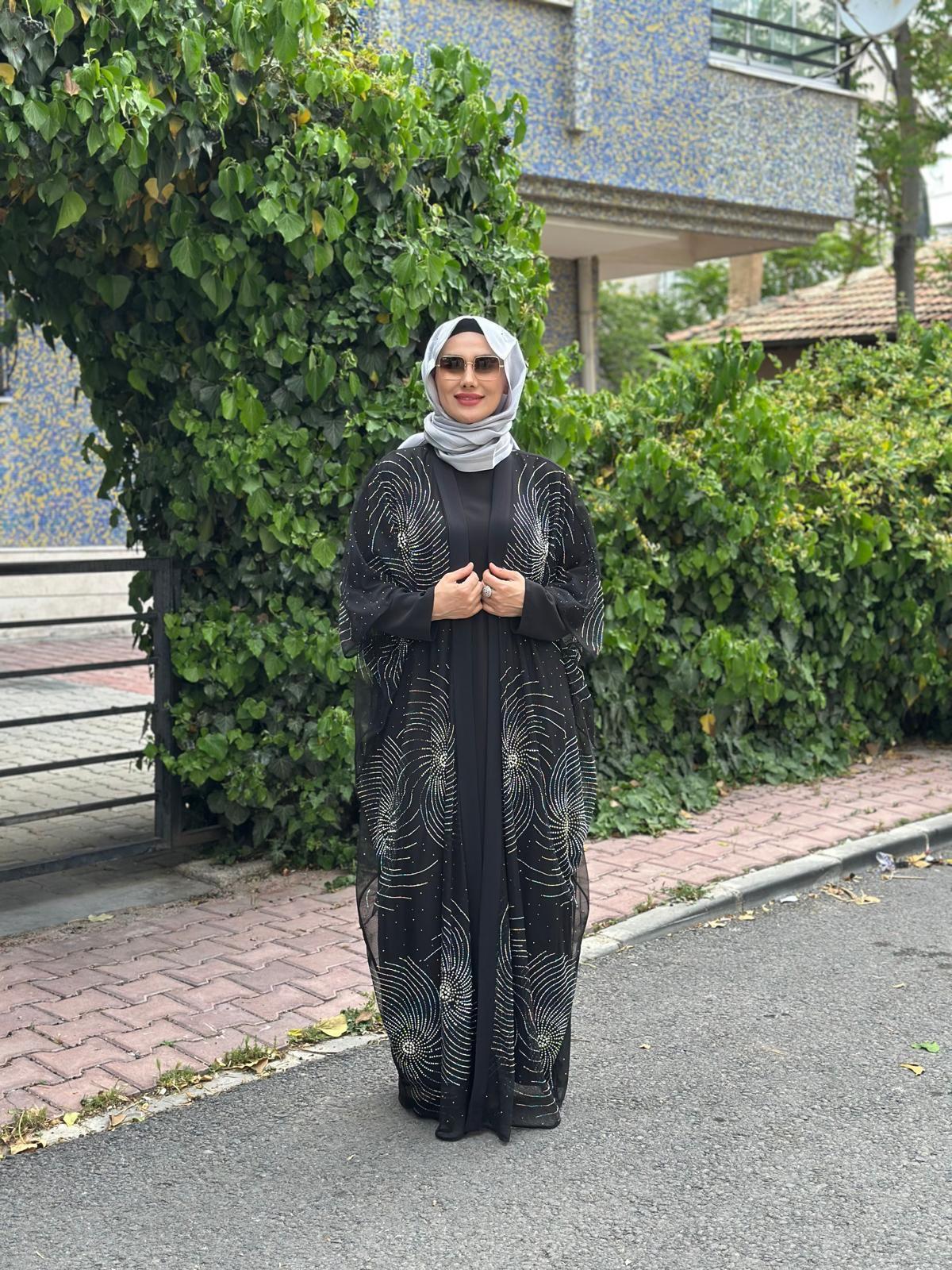 TAŞ İŞLEMELİ ABAYA