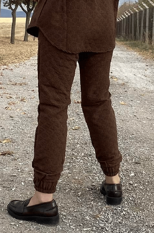 KAHVERENGİ PAÇASI KALIN LASTİKLİ KAPİTONE PANTOLON