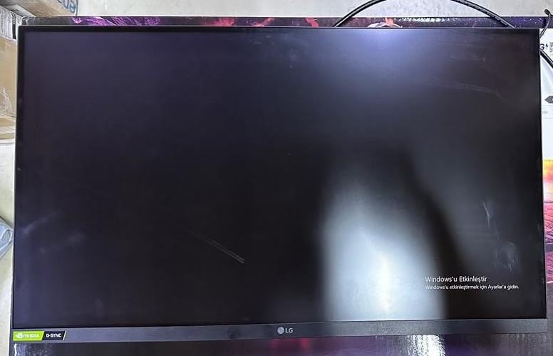 OUTLET LG 27GP850-B:27 1Ms 165Hz HDR10 G-Sync FreeSync 2k Nano IPS (HDMIx2-DPx1)