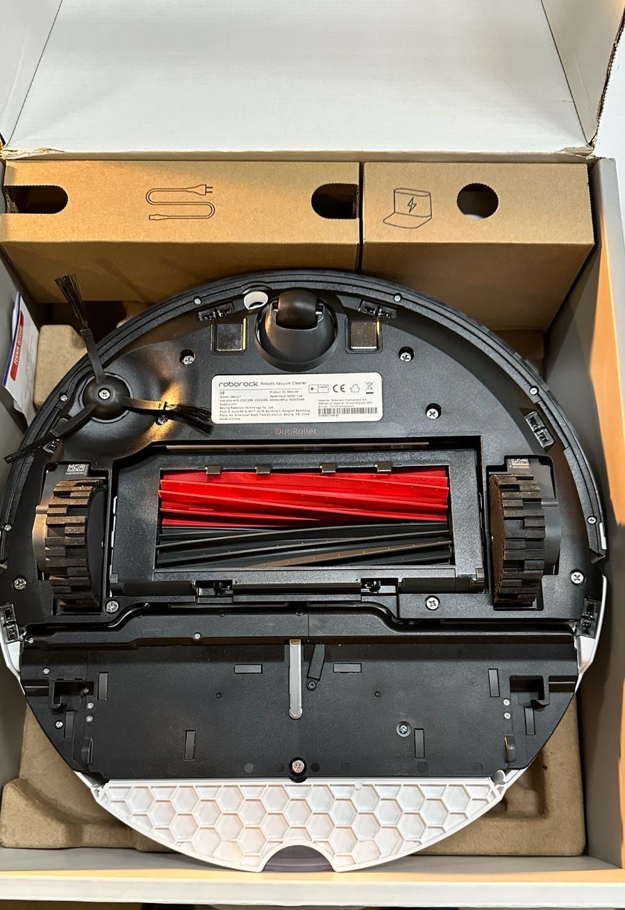 OUTLET Roborock S8 Sonic Akıllı Robot Süpürge Beyaz