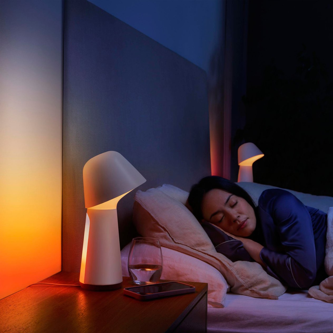 Philips Hue Twilight Beyaz Masa Lambası