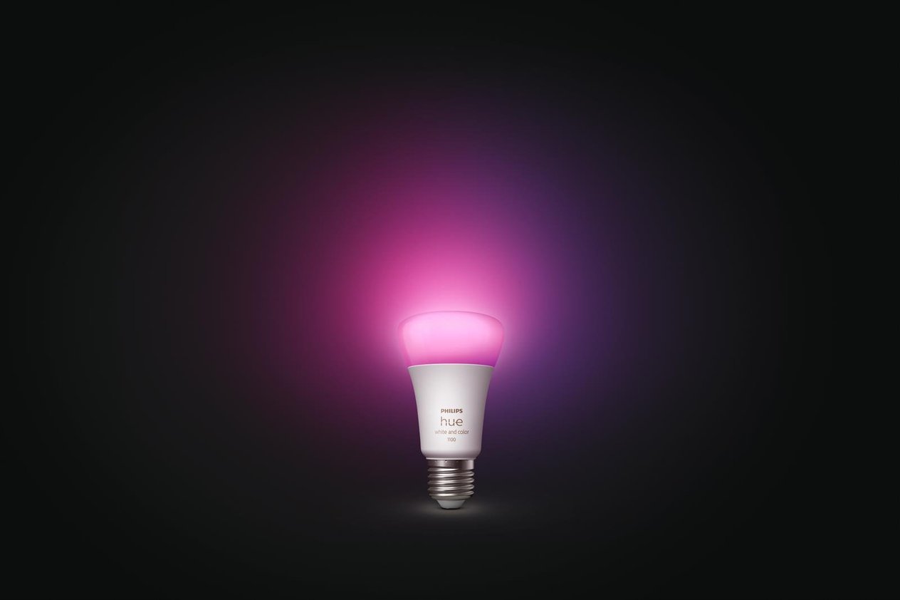 Philips 75w Renkli Akıllı Ampul E27 Bluetooth Özellikli - 929002468801