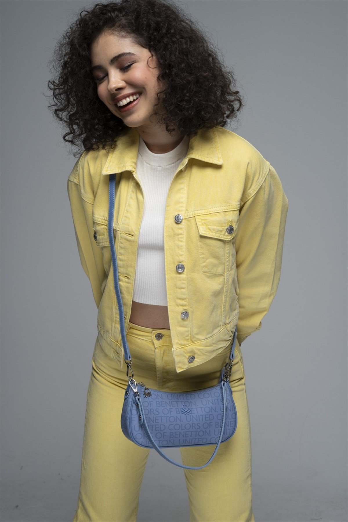 benetton-el-ve-omuz-cantasi-bnt-756-ma-c39-4d.jpg
