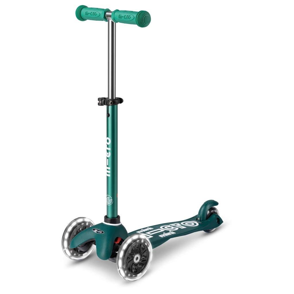 Mini Micro Deluxe ECO LED 3 Tekerlekli Scooter Green
