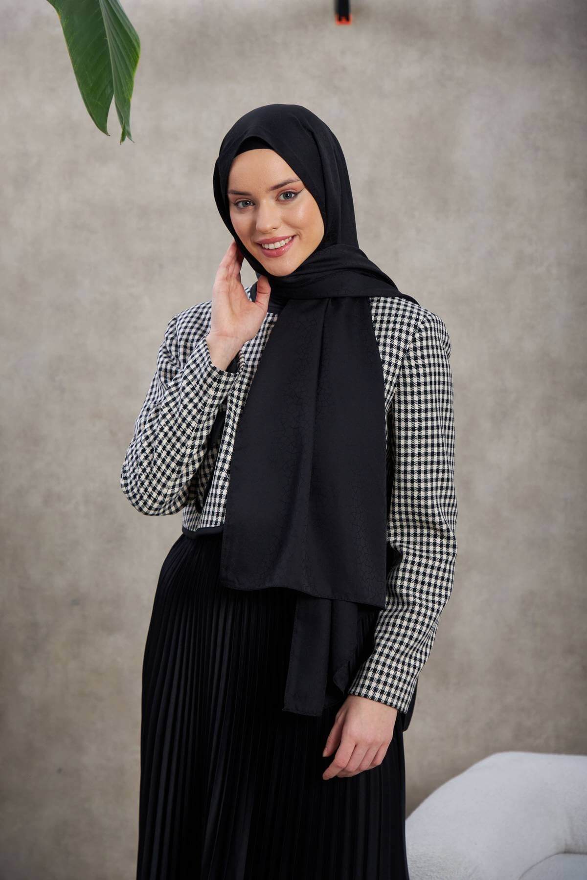 Alesa Desen İpeksi Jakar Şal Siyah 9003-03