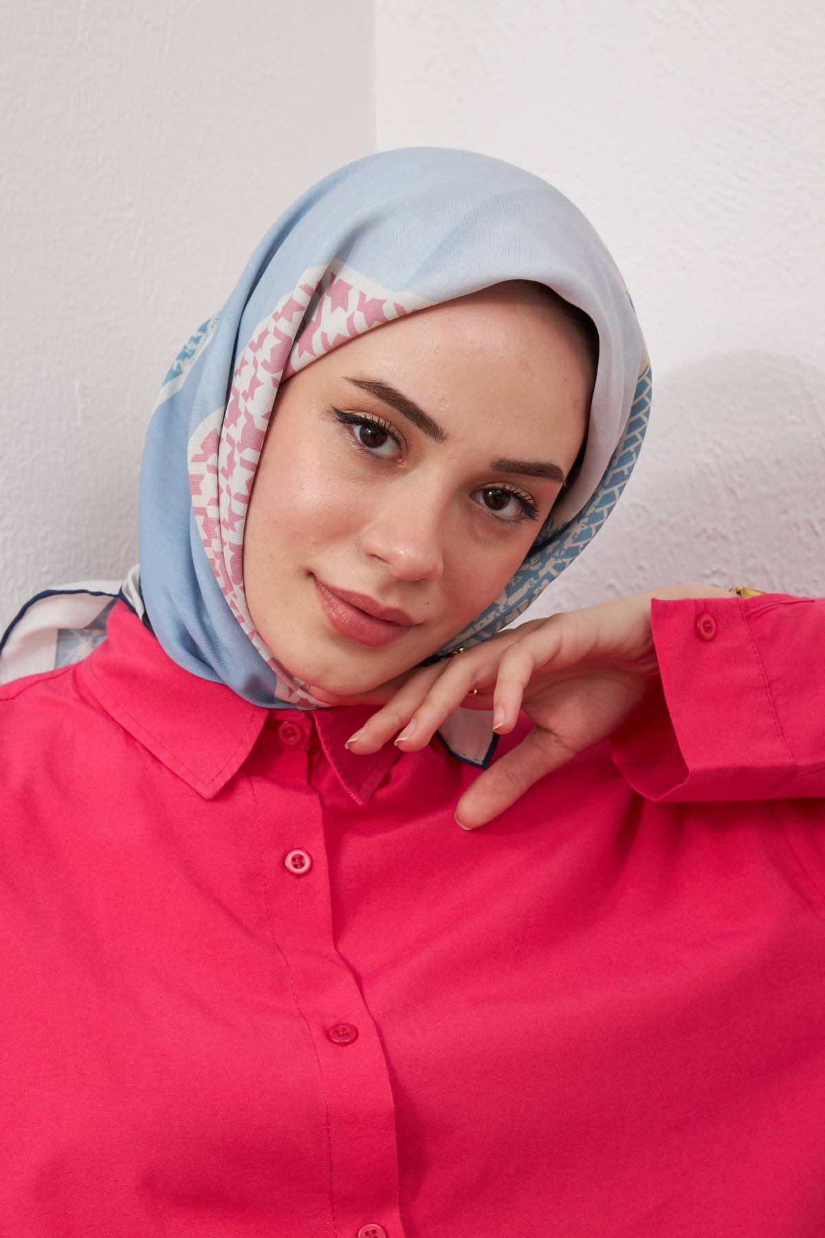 İpekhan Geometrik Desen Serisi Bebe Mavi Pamuk Viskon Eşarp 1126-01