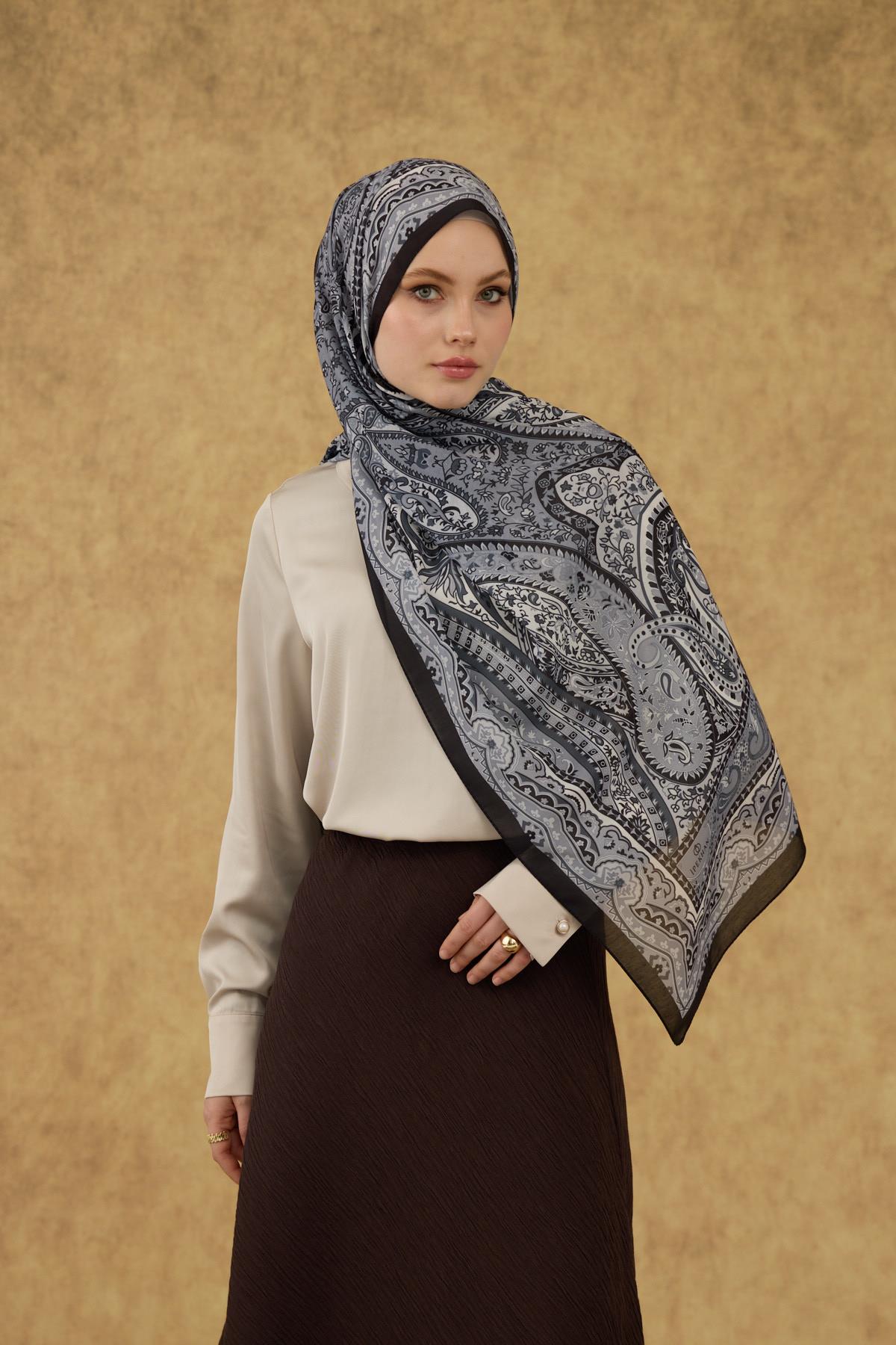 İpekhan Soft Şal Siyah Beyaz 3053-14