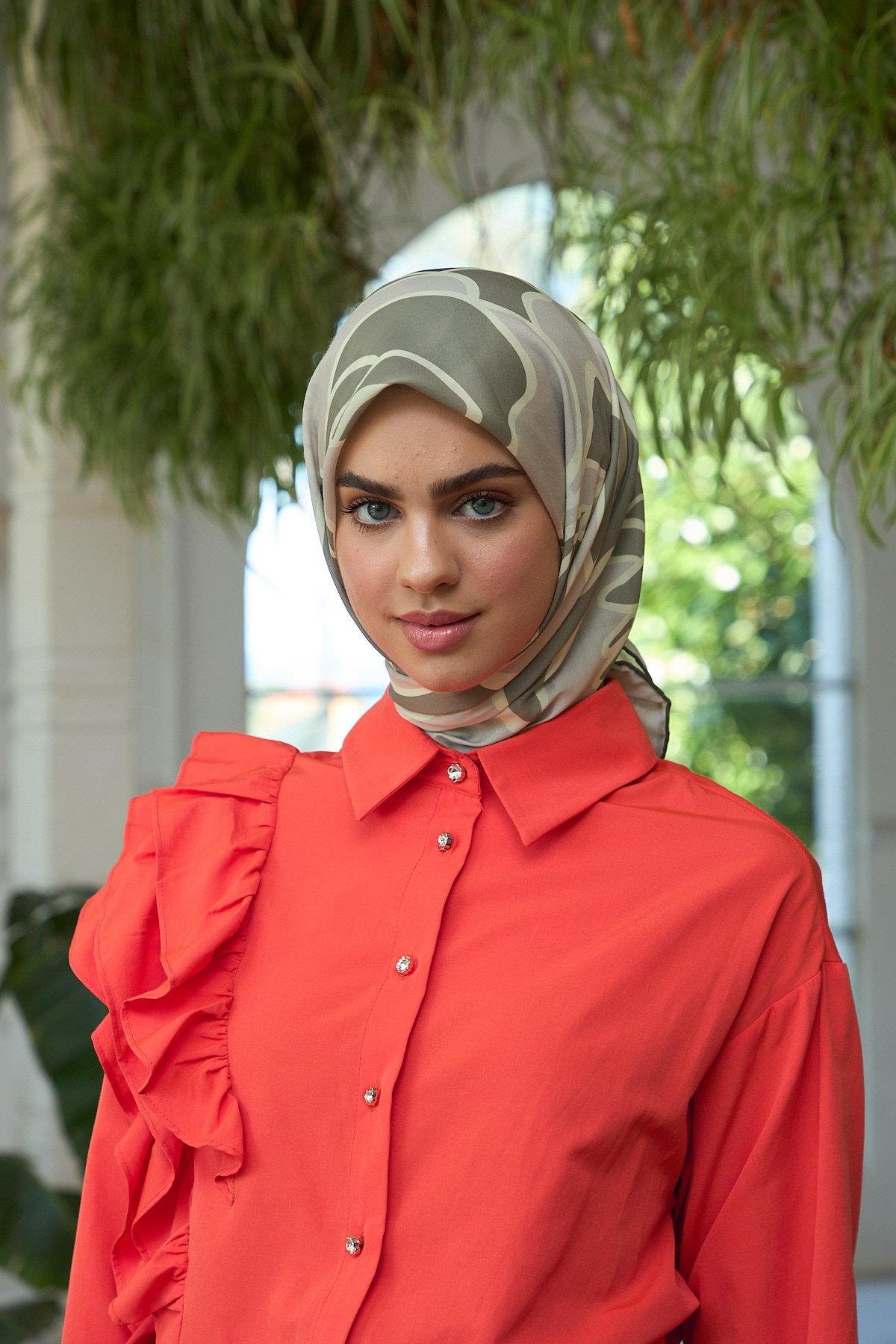 Işıltılı Yaz Koleksiyonu Soft Eşarp Haki Taş 1188-01