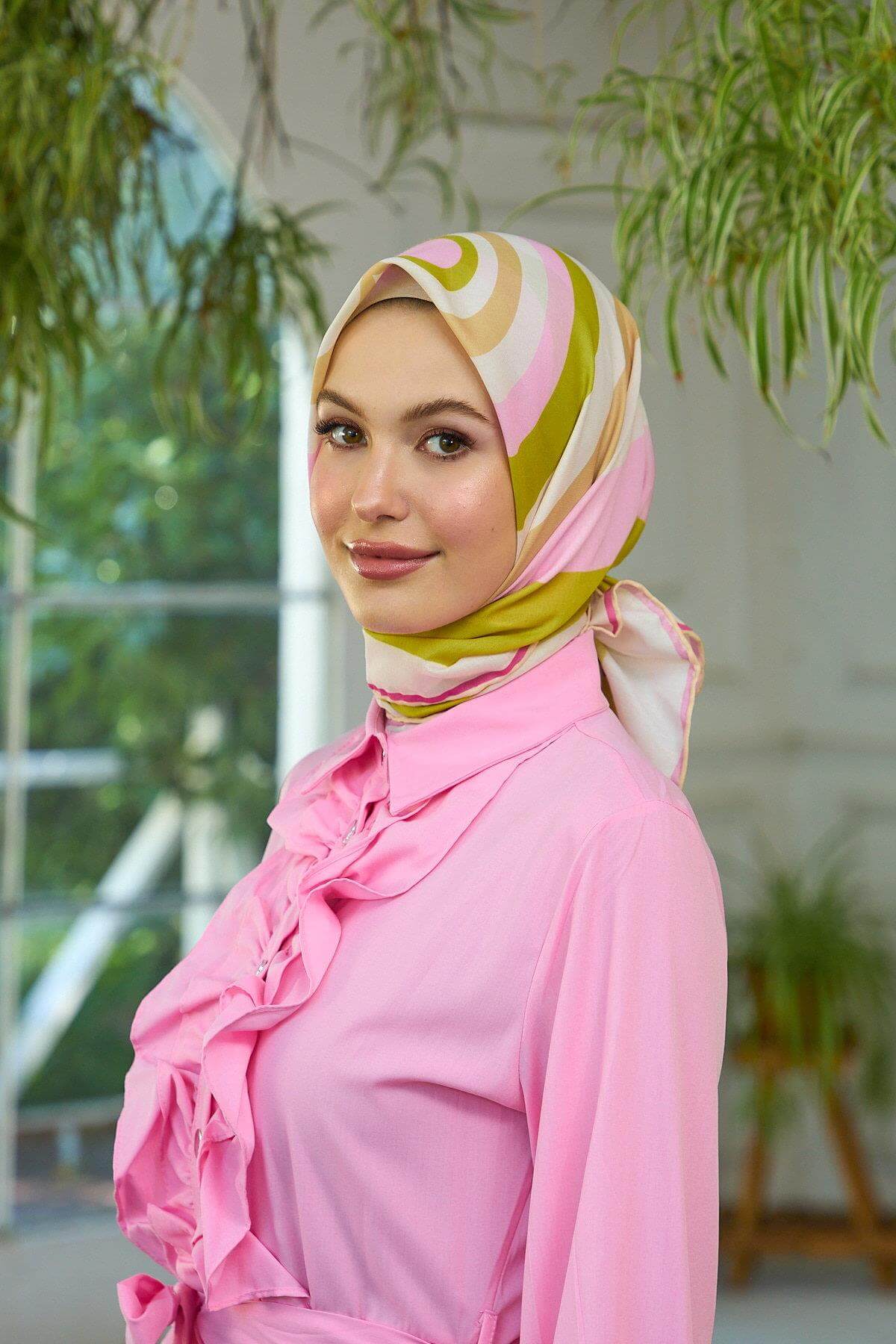 Yaz Işıltısı Koleksiyonu Soft Eşarp Pembe Yağ Yeşili 1183-01