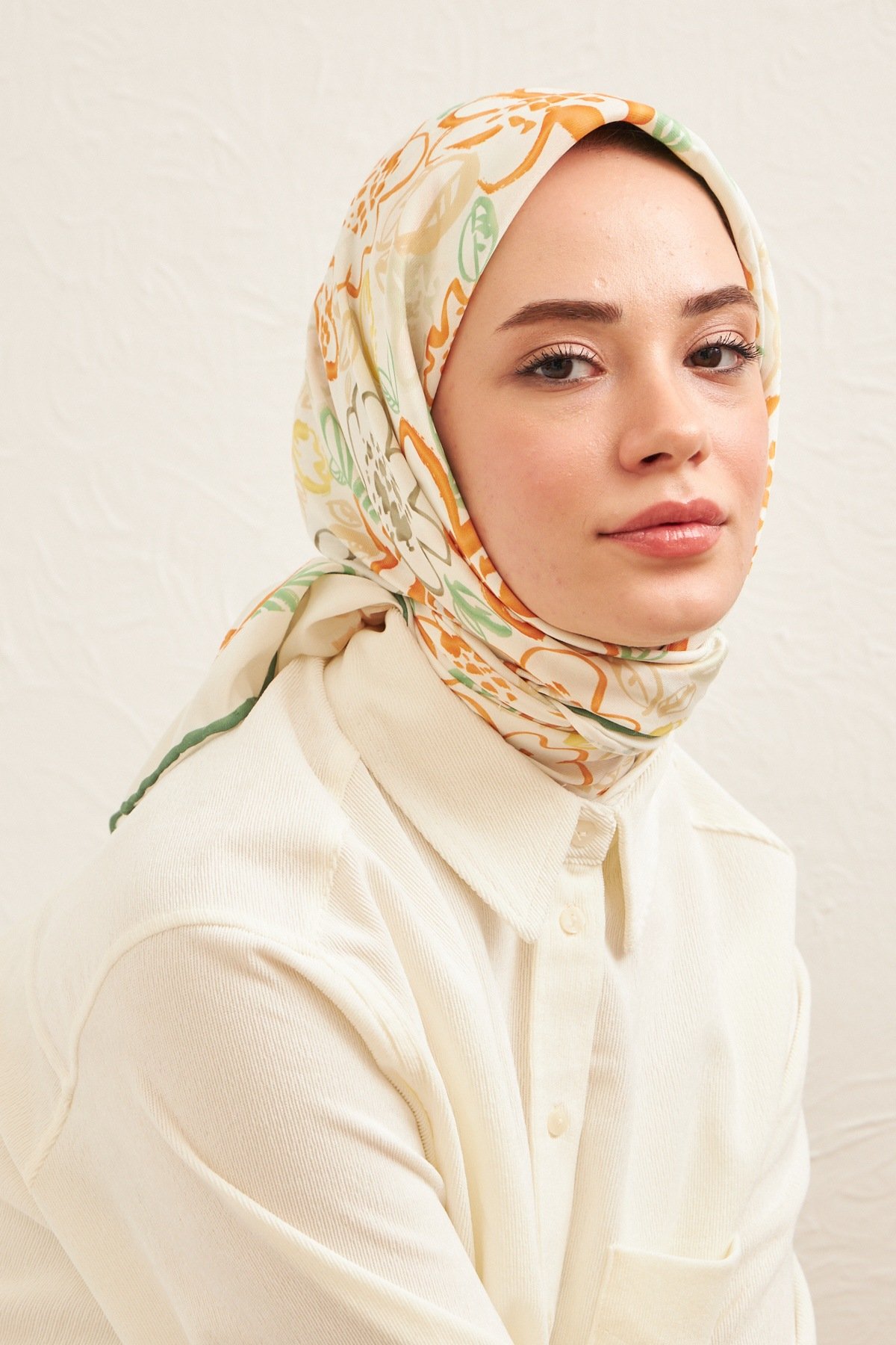 Pastel Yeşil Pamuk Viskon Eşarp Modeli