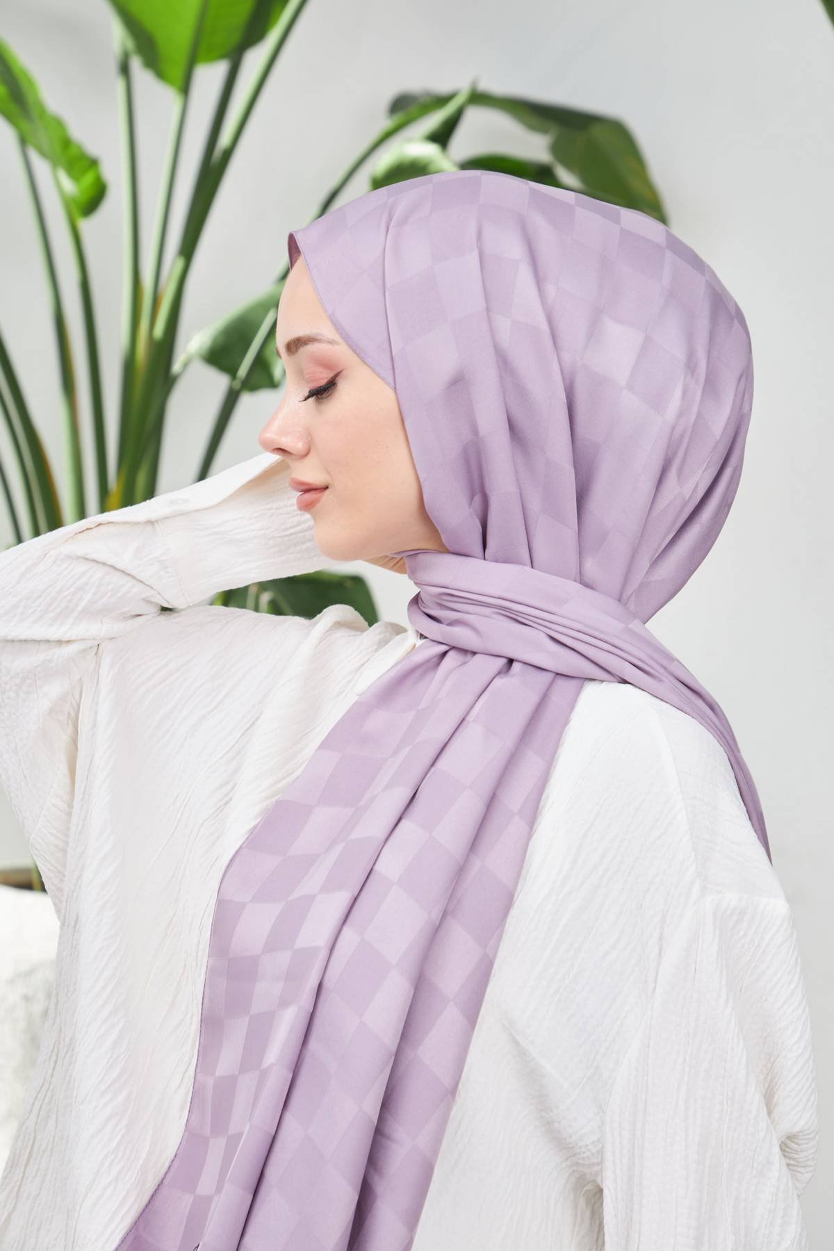 Yeni Dama Desen İpeksi Jakar Şal Lila 9007-07