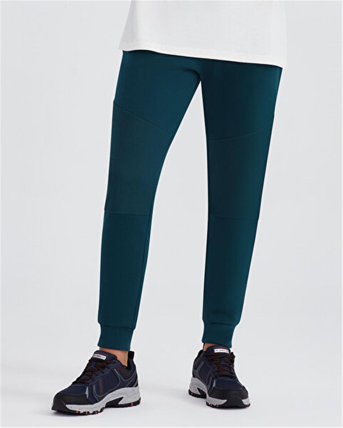 SKECHERS M 2XI-Lock Jogger Sweatpant