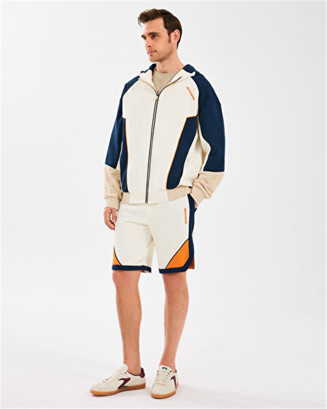 SKECHERS M Diagonal Lw Fleece Sweatshort Sweatshirt Modeli ERKEK