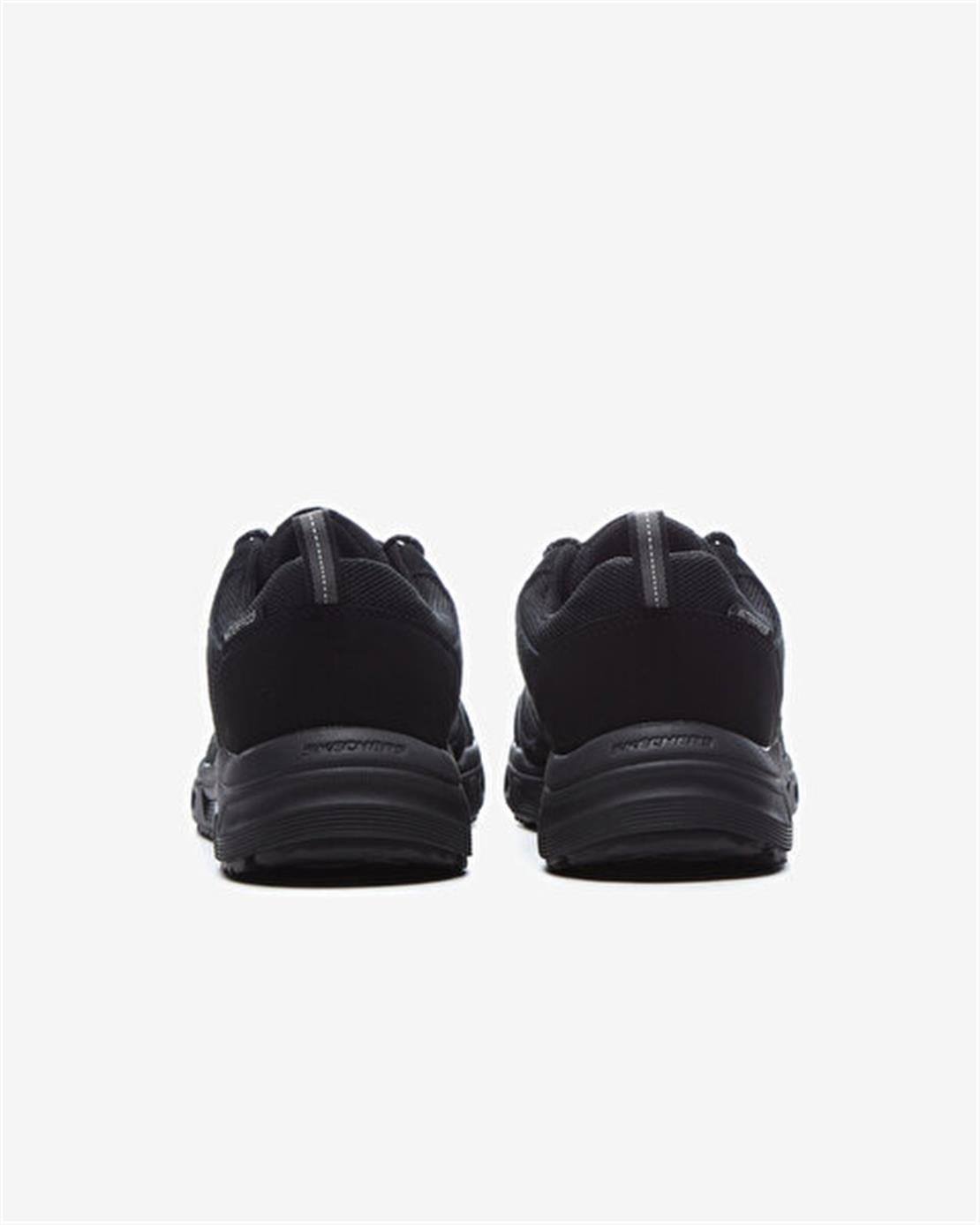 SKECHERS OAK CANYON