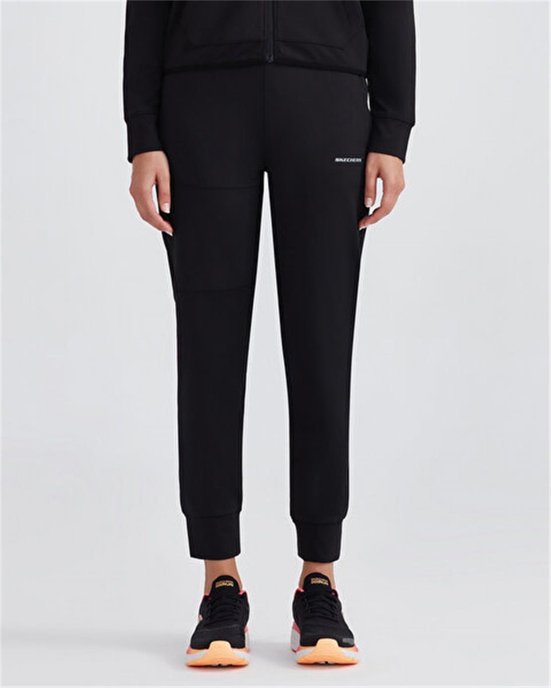 SKECHERS W Performance Coll. Suit Track Suit