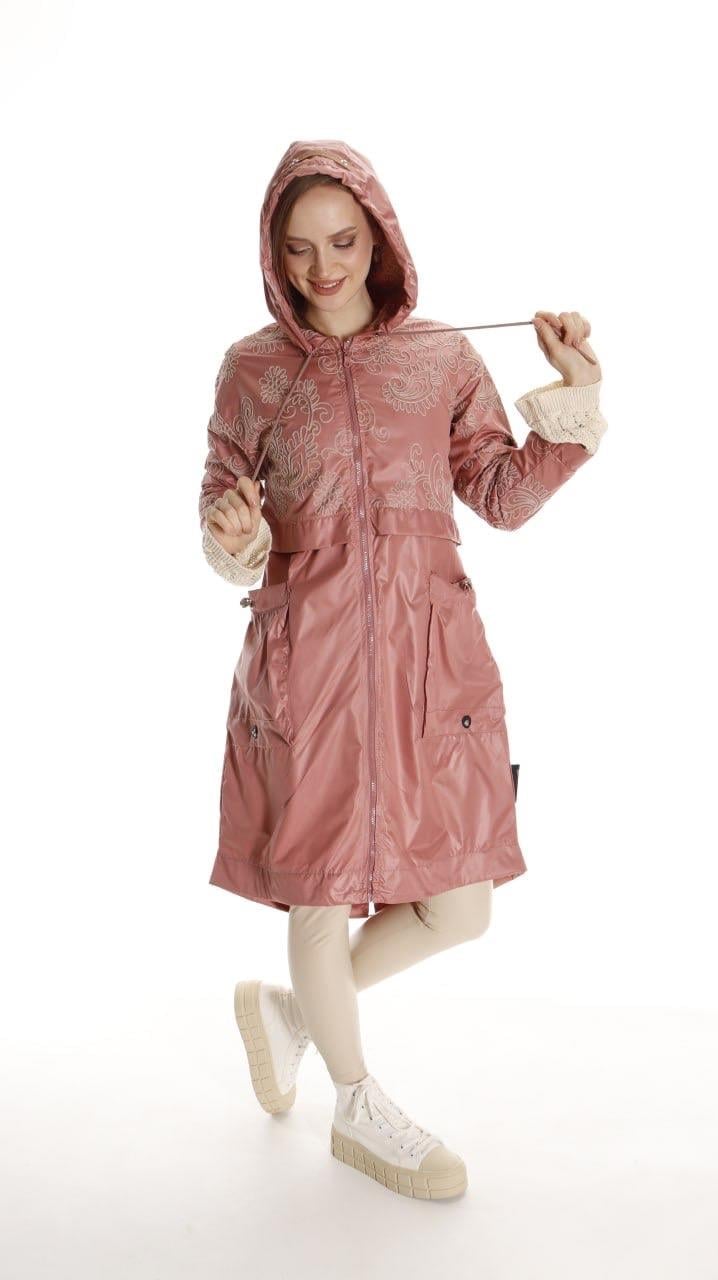 Uzun Nakışlı Yağmurluk Kapşonlu pembe