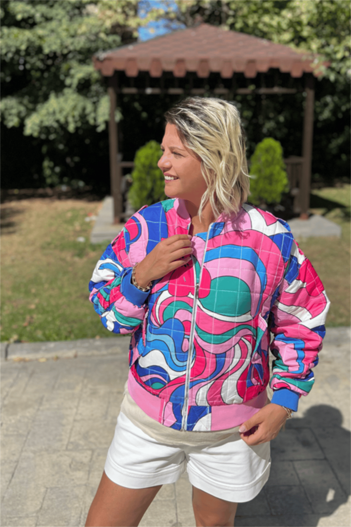 EMİLY MONT