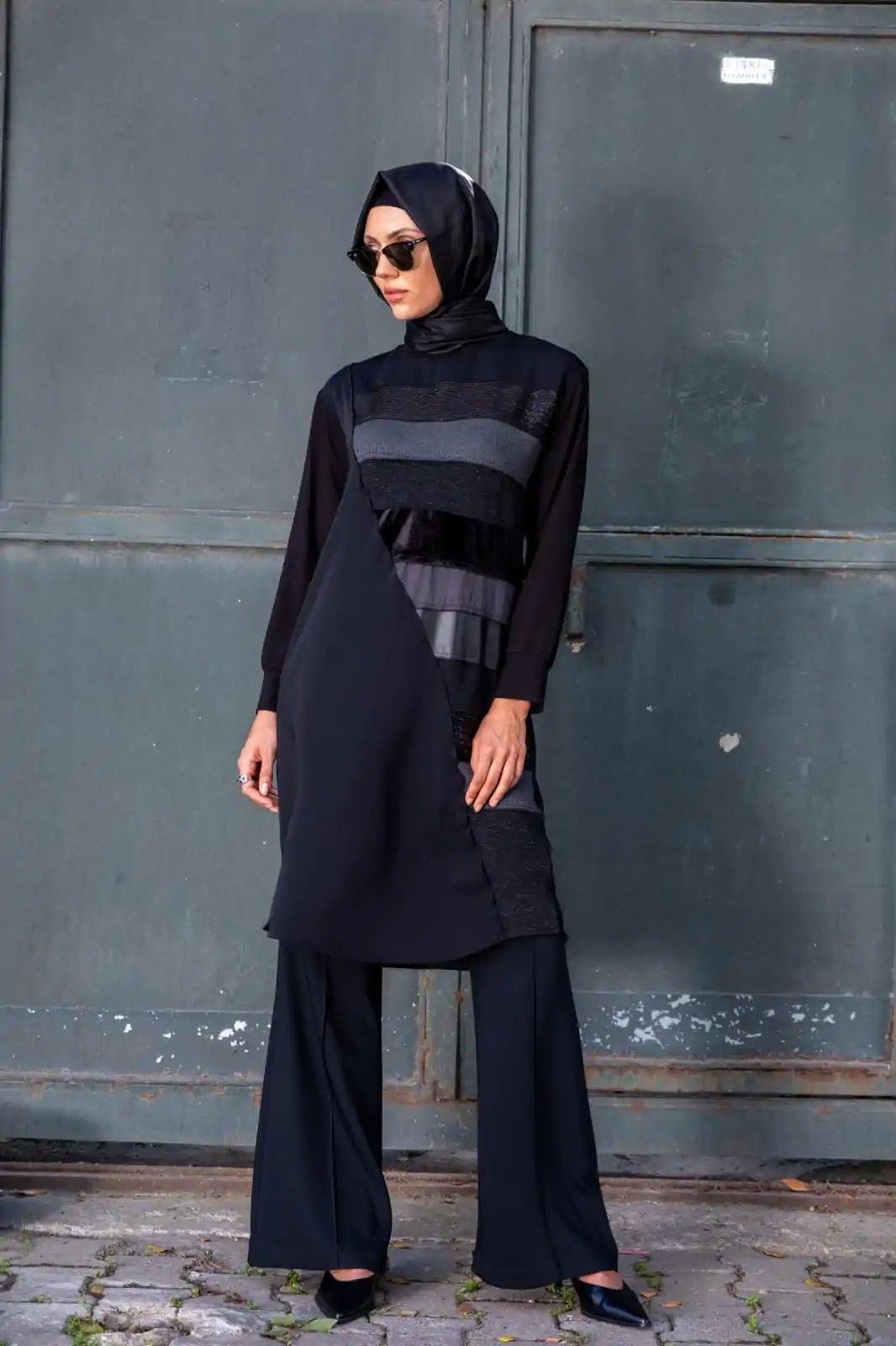Red Show Tunik