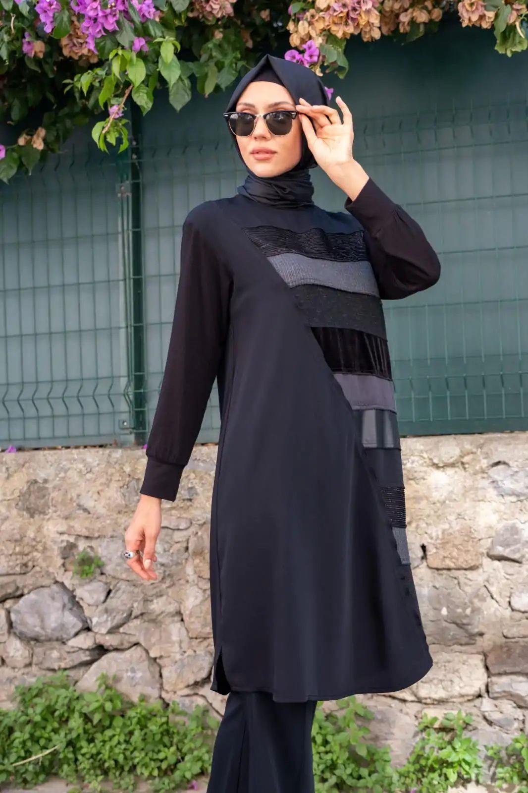 Red Show Tunik