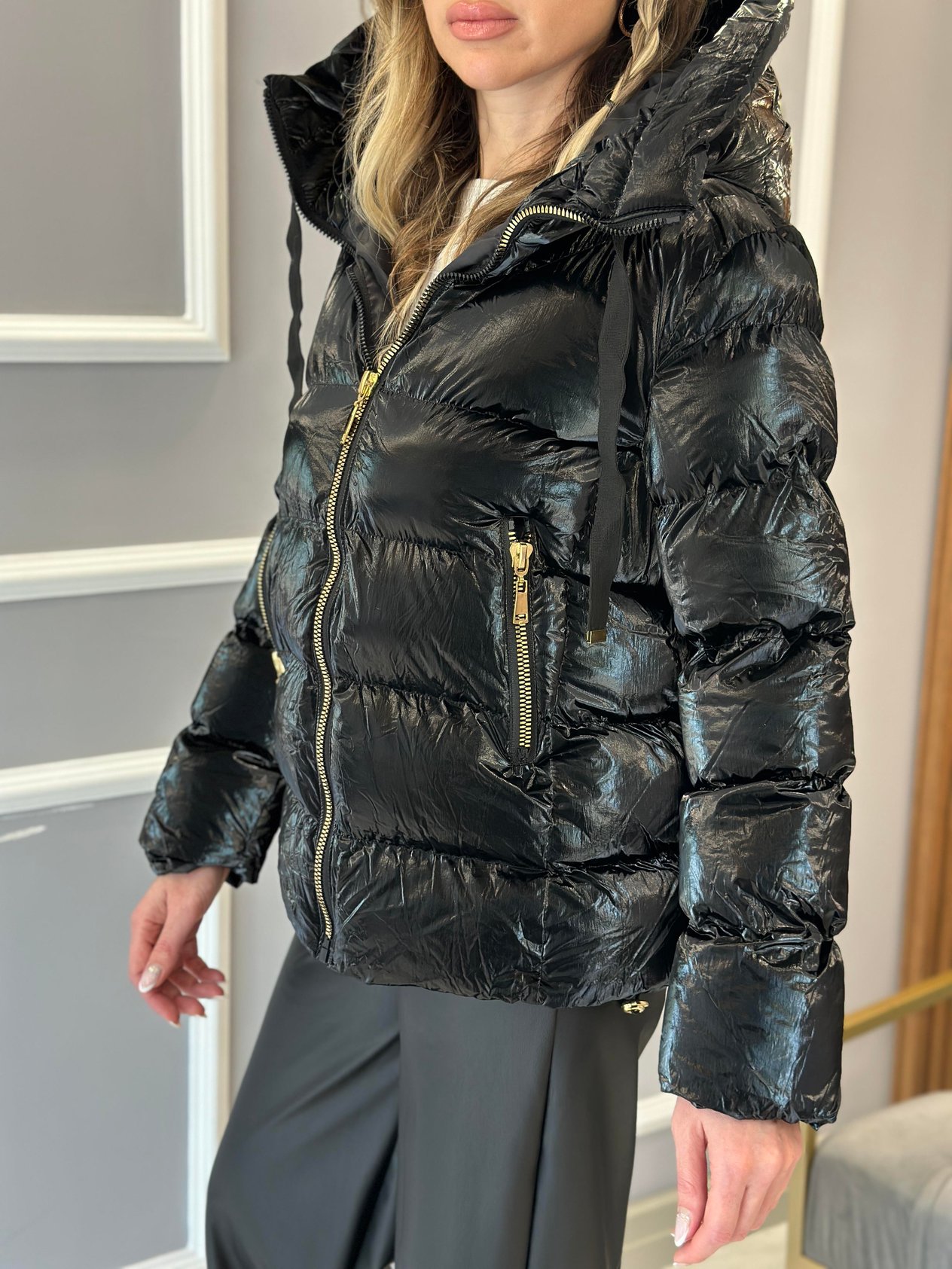 Premium Mont Parlak Gold Detaylı Siyah