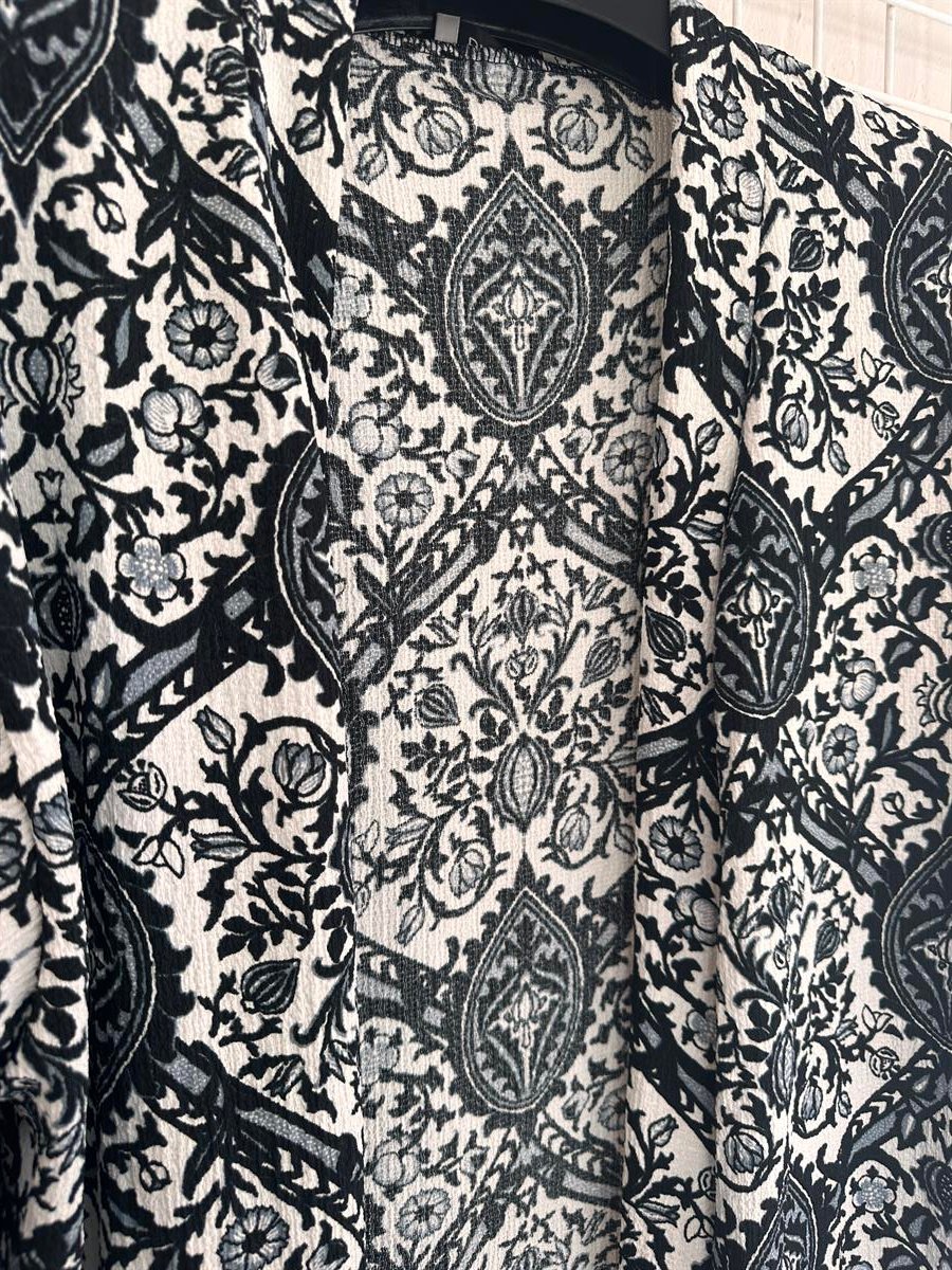 Desenli Kimono
