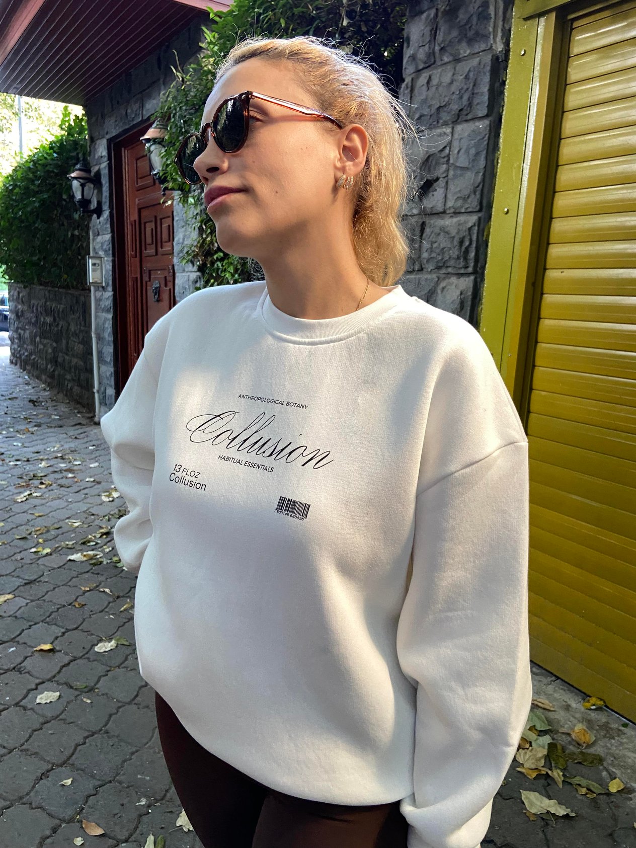 Ekru Renk Collusion Baskılı Sweatshirt