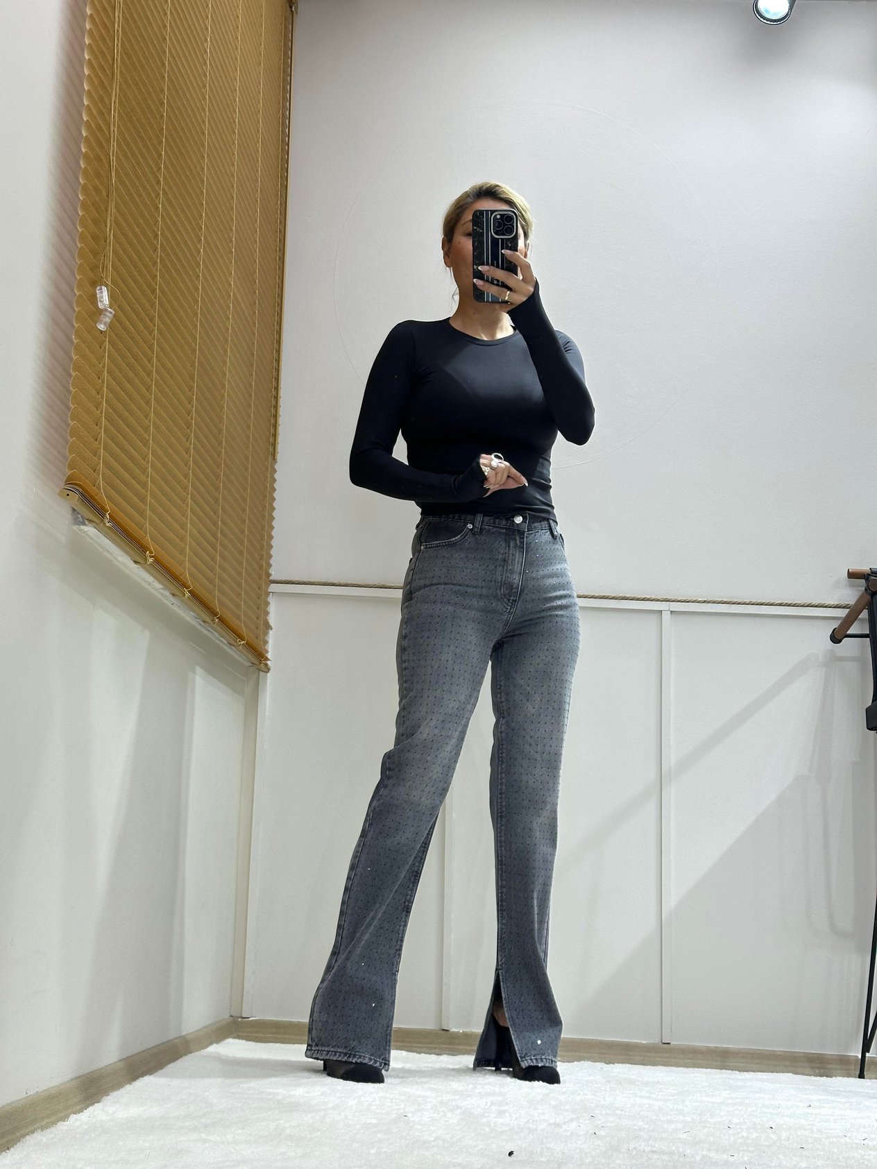 MODAL BODY
