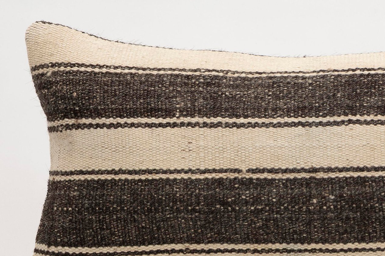 12x20 inches (30x50 cm) Kilim Pillow | KILIM WHOLESALE - Vintage Handmade Pillows - Vintage Handmade Kilim Rugs - It is 100% wool. Artistic and historical rugs. Old handwoven rugs. - Online hand woven rugs and kilim cushions sales. Shipping to a