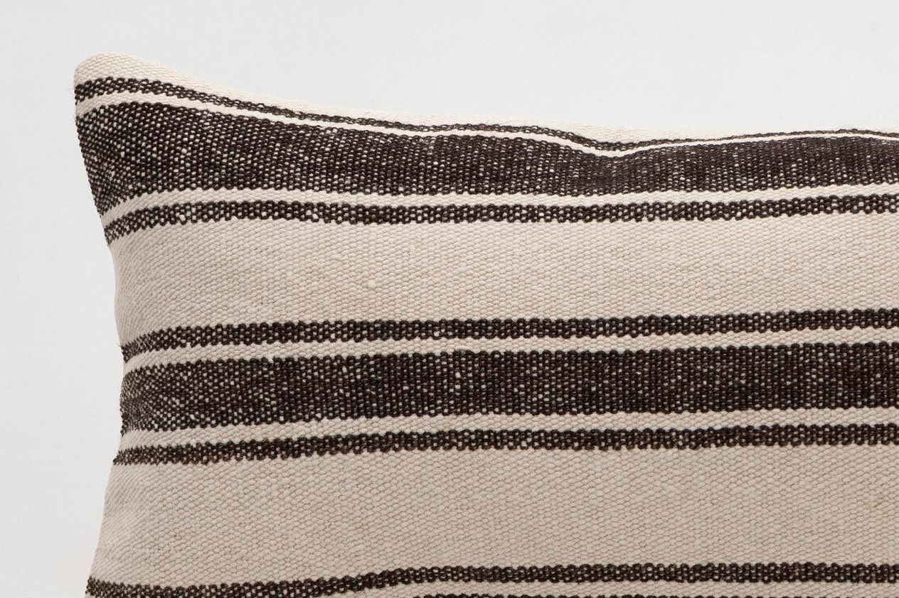 12x20 inches (30x50 cm) Kilim Pillow | KILIM WHOLESALE - Vintage Handmade Pillows - Vintage Handmade Kilim Rugs - It is 100% wool. Artistic and historical rugs. Old handwoven rugs. - Online hand woven rugs and kilim cushions sales. Shipping to a