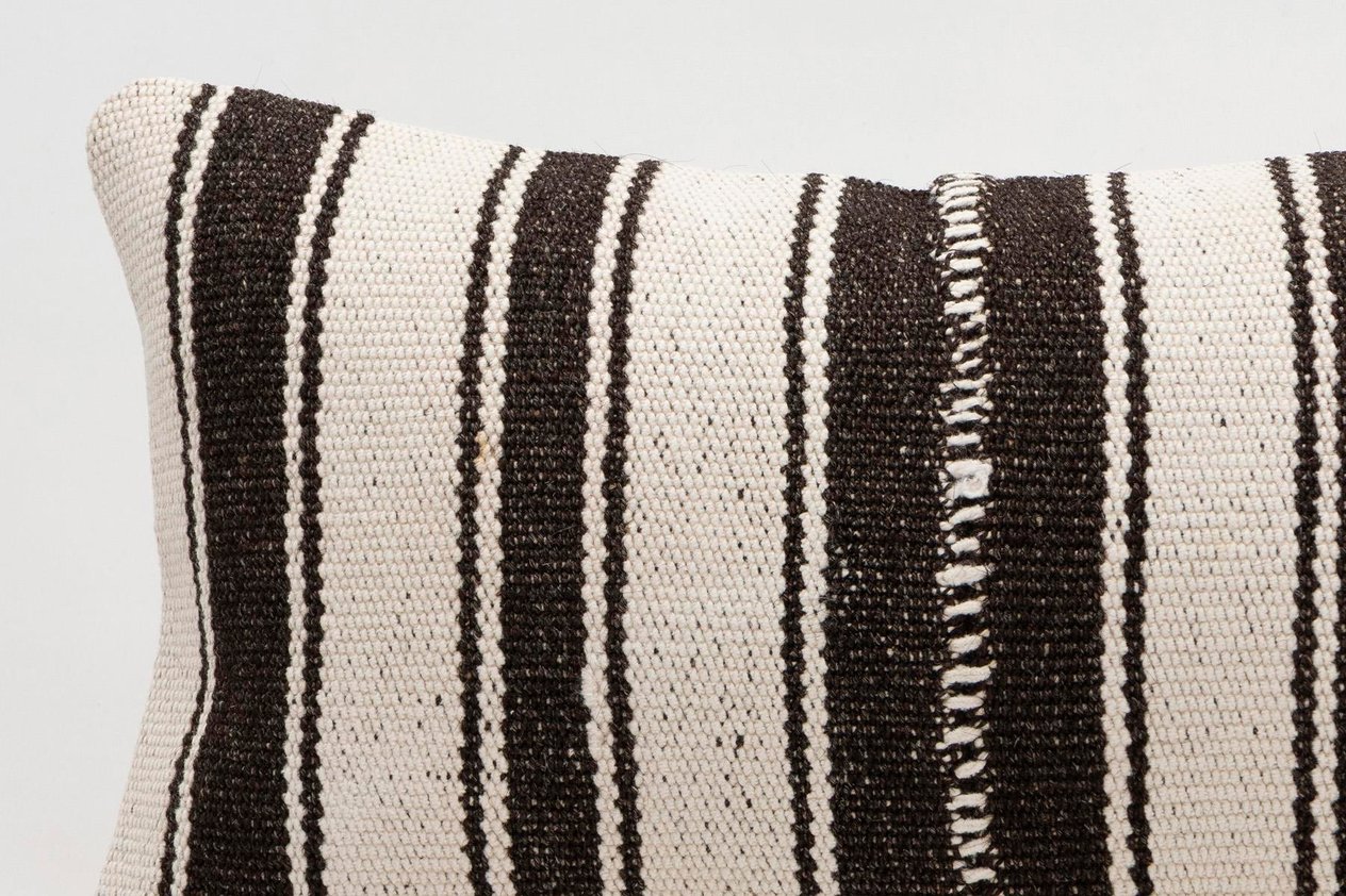 12x20 inches (30x50 cm) Kilim Pillow | KILIM WHOLESALE - Vintage Handmade Pillows - Vintage Handmade Kilim Rugs - It is 100% wool. Artistic and historical rugs. Old handwoven rugs. - Online hand woven rugs and kilim cushions sales. Shipping to a