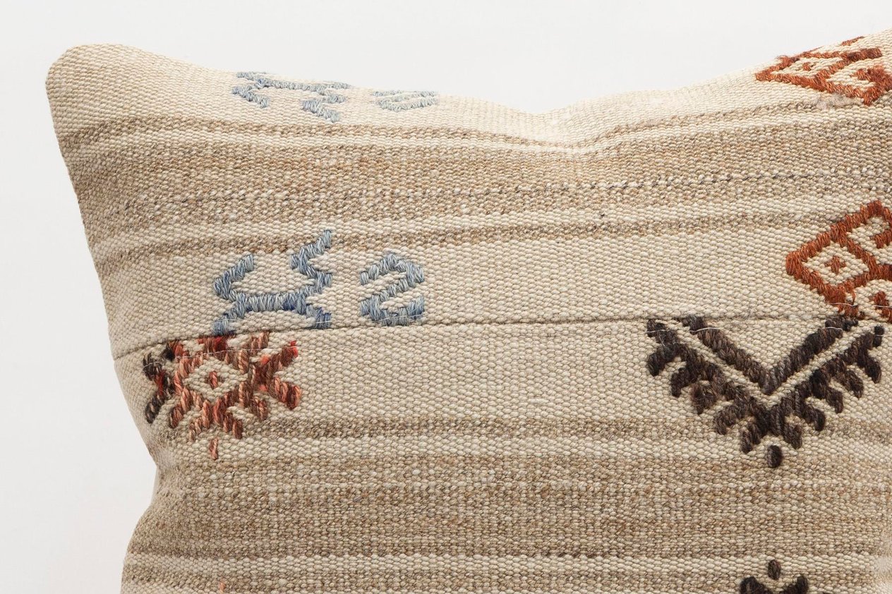 16x16 inches (40x40 cm) Kilim Pillow | KILIM WHOLESALE - Vintage Handmade Pillows - Vintage Handmade Kilim Rugs - It is 100% wool. Artistic and historical rugs. Old handwoven rugs. - Online hand woven rugs and kilim cushions sales. Shipping to a