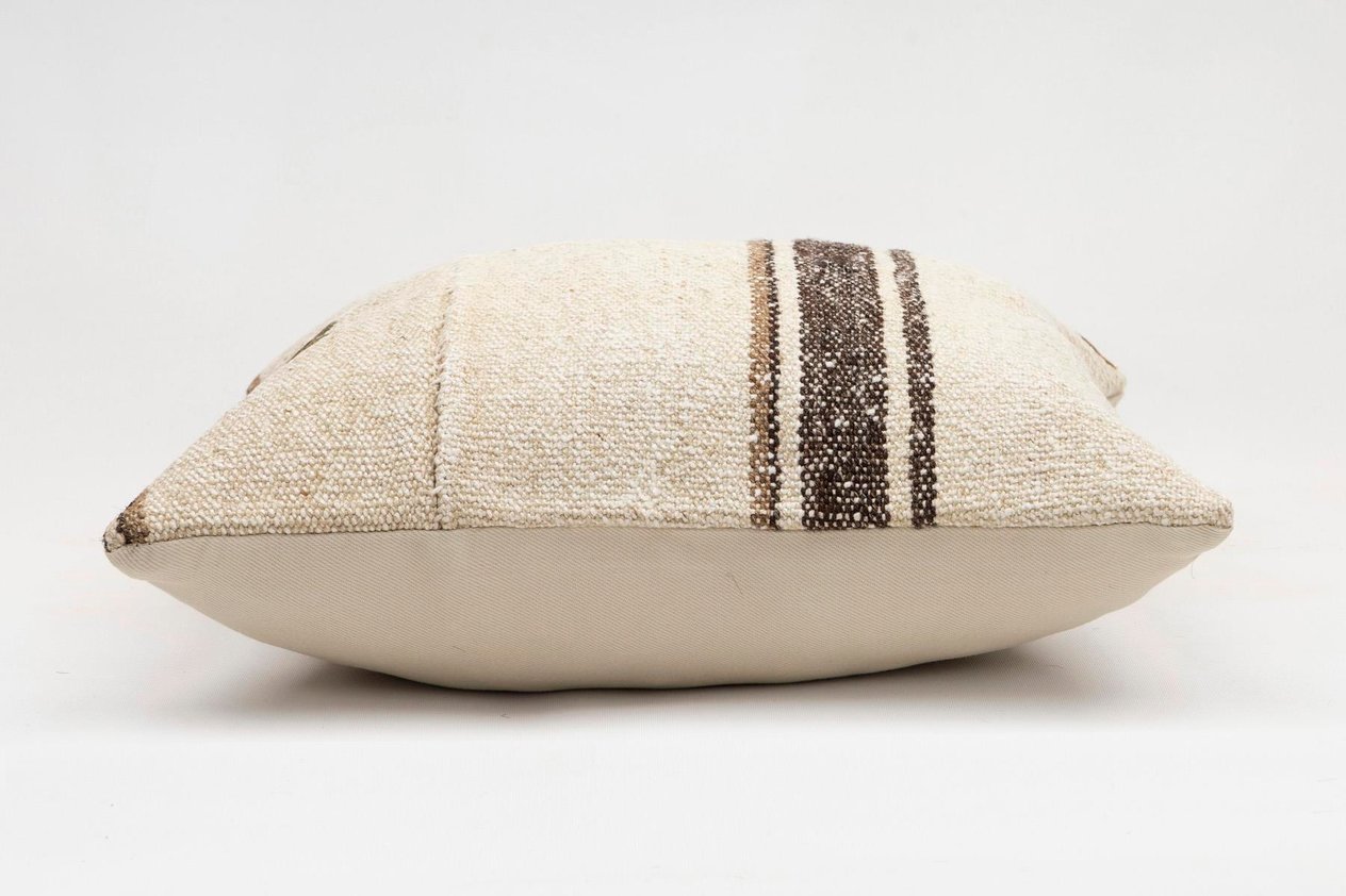 16x16 inches (40x40 cm) Kilim Pillow | KILIM WHOLESALE - Vintage Handmade Pillows - Vintage Handmade Kilim Rugs - It is 100% wool. Artistic and historical rugs. Old handwoven rugs. - Online hand woven rugs and kilim cushions sales. Shipping to a