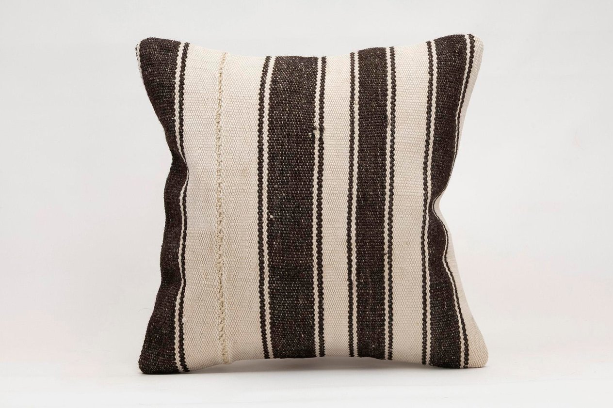 16x16 inches (40x40 cm) Kilim Pillow | KILIM WHOLESALE -&nbsp;Vintage Handmade Pillows - Vintage Handmade Kilim Rugs - It is 100% wool. Artistic and historical rugs. Old handwoven rugs. -&nbsp;Online hand woven rugs and kilim cushions sales. Shipping to a