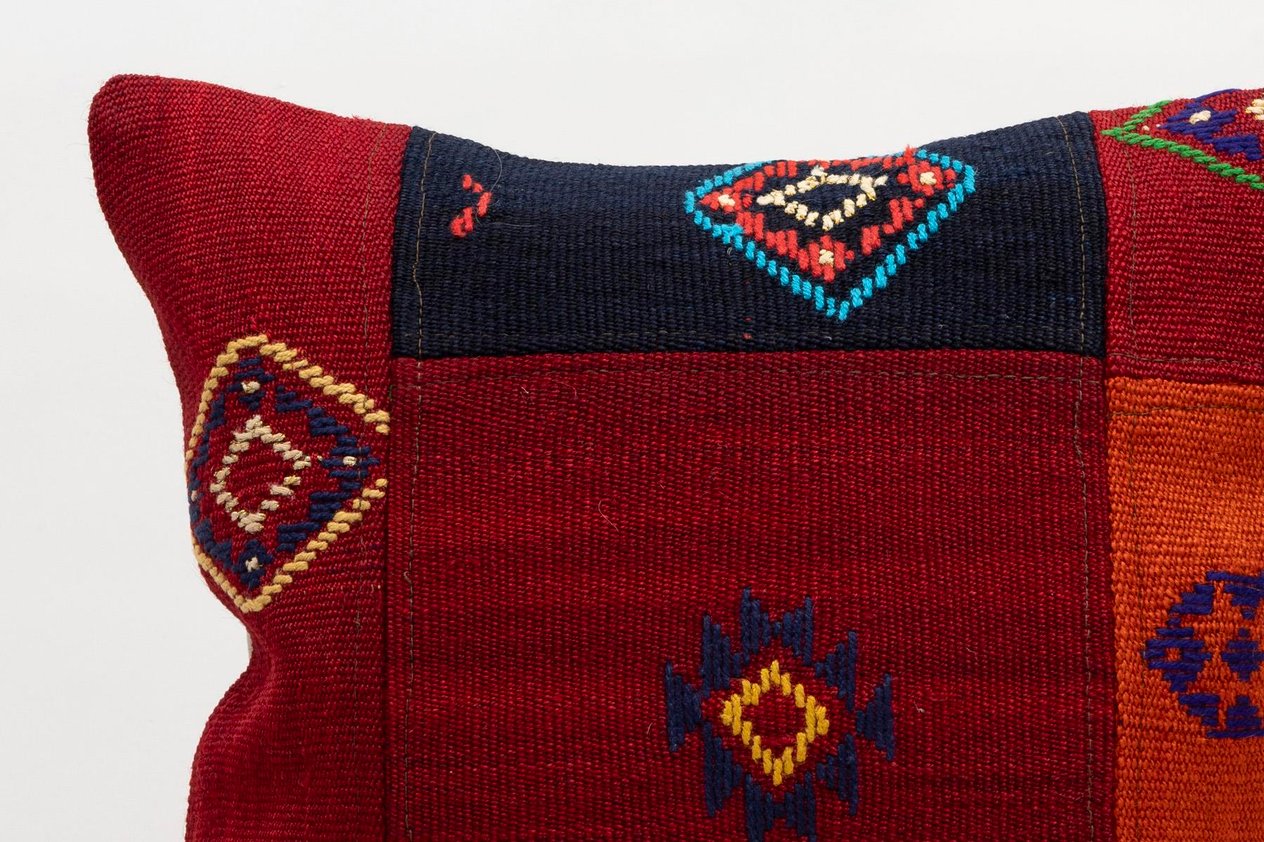 16x16 inches (40x40 cm) Kilim Pillow | KILIM WHOLESALE - Vintage Handmade Pillows - Vintage Handmade Kilim Rugs - It is 100% wool. Artistic and historical rugs. Old handwoven rugs. - Online hand woven rugs and kilim cushions sales. Shipping to a